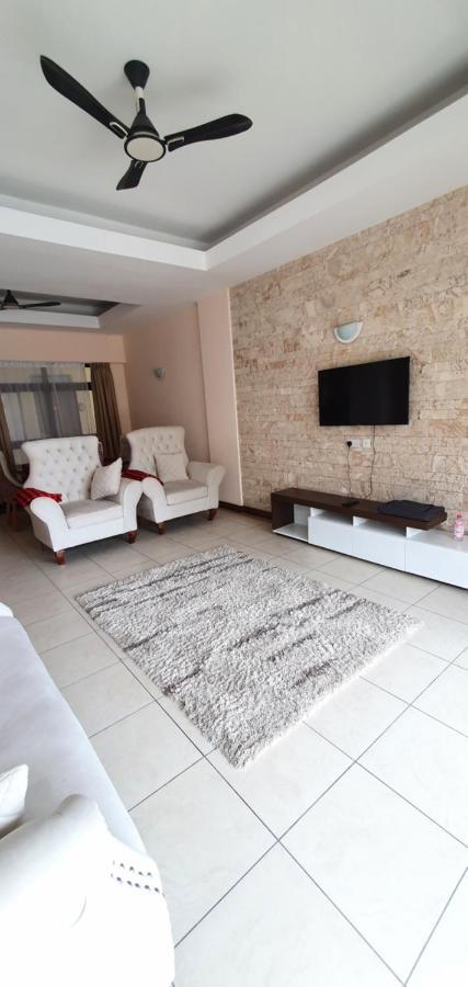 Penthouse Five - The Beautiful 3Br En-Suite Apt Mombasa Esterno foto